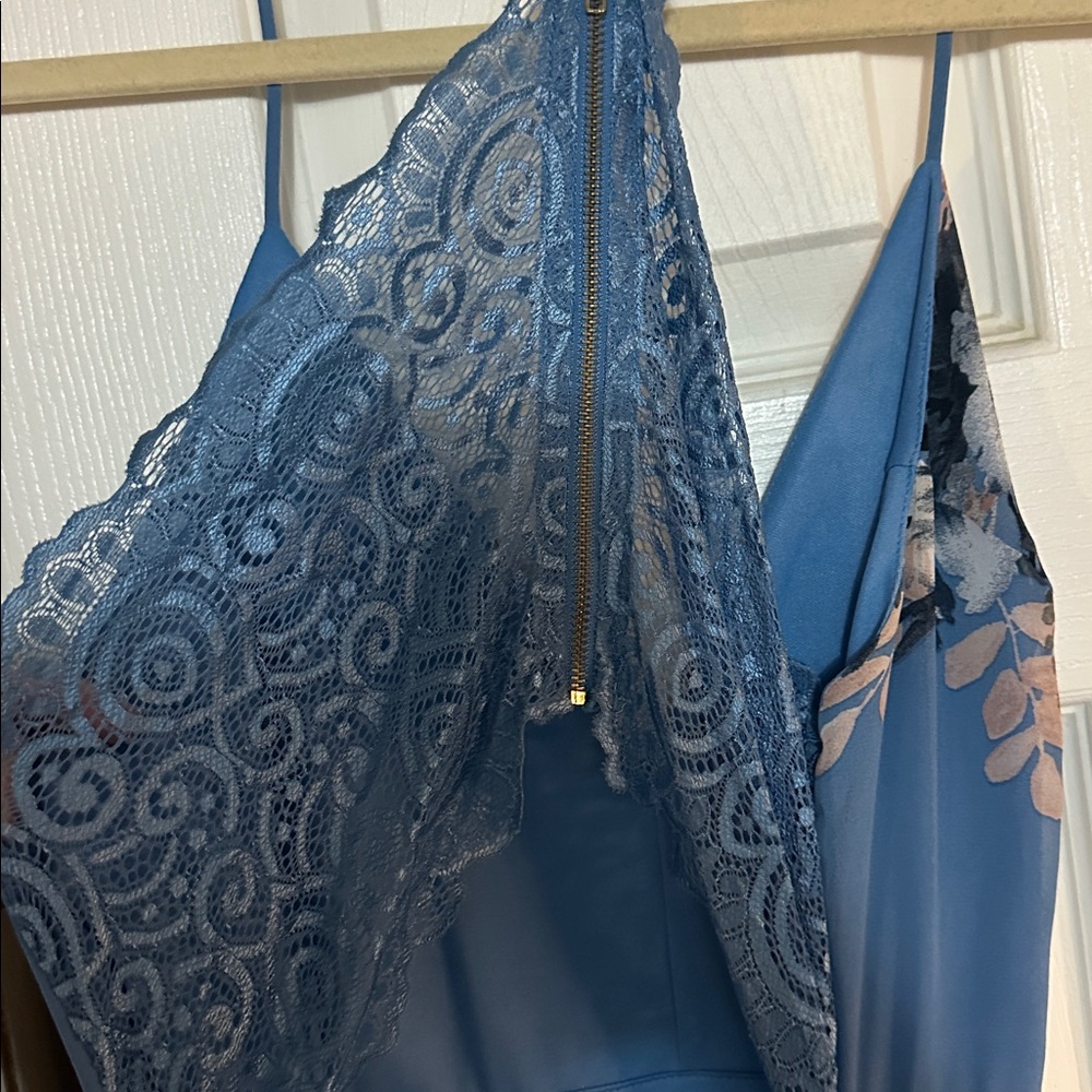 Windsor Floral Blue Maxi Dress - Picture 6 of 7